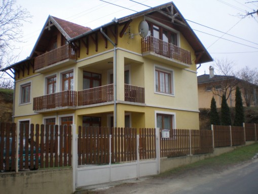   - Horváth Ház Apartman Zamárdi