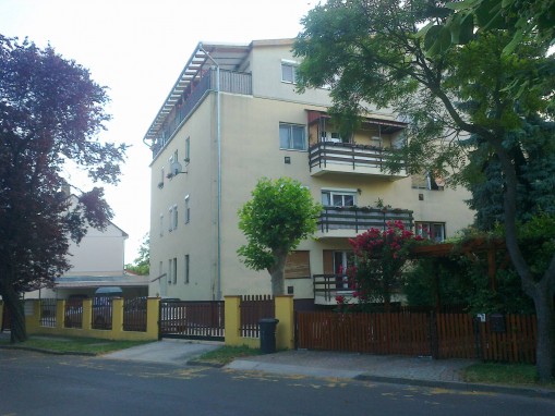   - Viktória Apartman Siófok