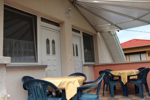   - Villa Viktória Apartman Siófok