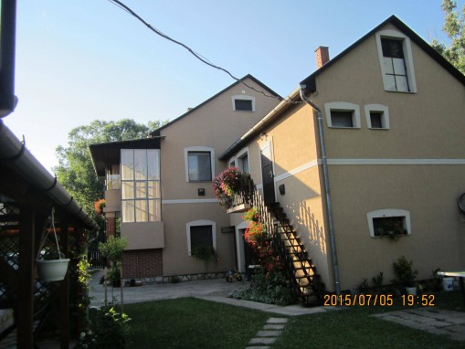   - Bandi Apartman Balatonföldvár