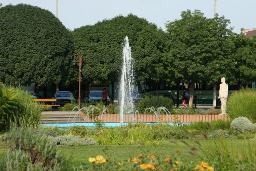 A Millennium parkban a Zuhanyzó nő szobra   - Zuhanyzó nő, szobor